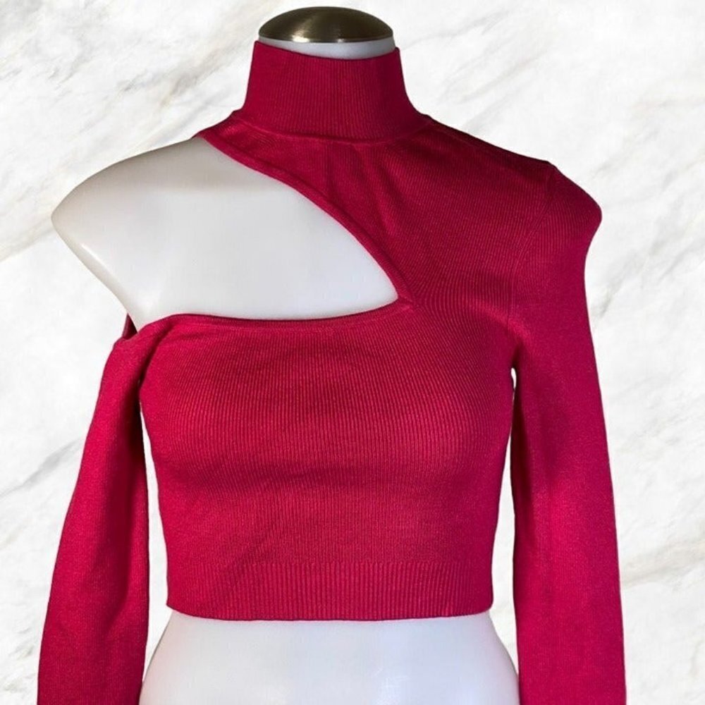 NBD Kyra Cropped Sweater - Raspberry - Picture 6 of 10